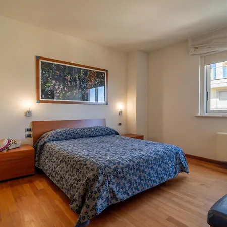 Apartmanhotel Verdeluna 3*