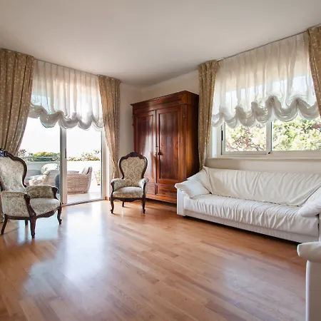 Aparthotel Verdeluna